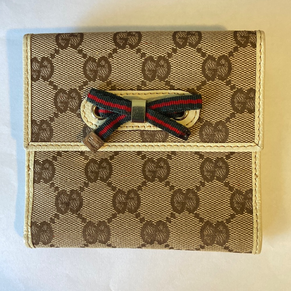 Gucci Beige Monogram Wallet with Red and Blue Bow